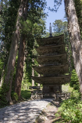 羽黒山五重塔(Five-story Pagoda of Mt. Haguro (National treasure))
